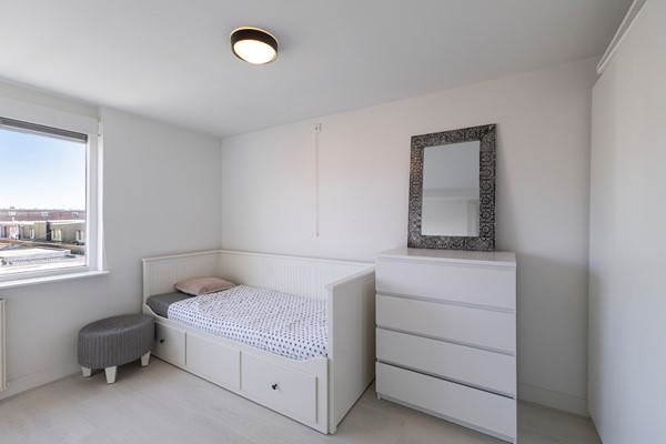 Medium property photo - Van der Duyn van Maasdamstraat 13, 1781 VC Den Helder